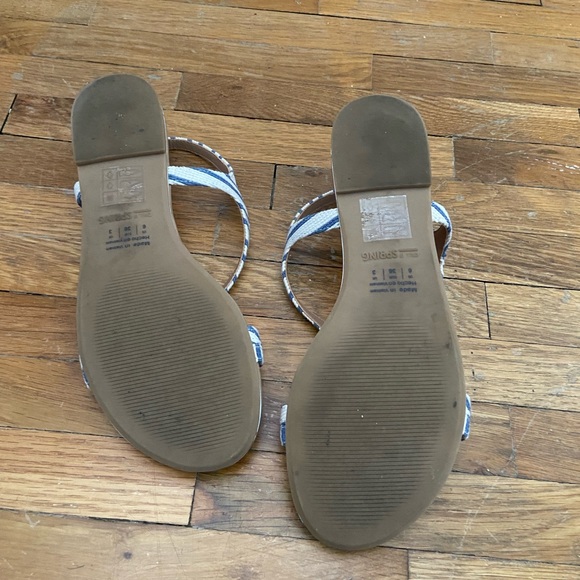 Blue & White striped sandals - Picture 6 of 7